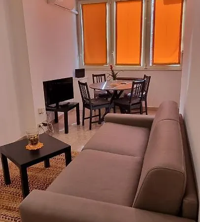 San Pietro Station Apartment Rom