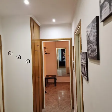 San Pietro Station Apartment Rom